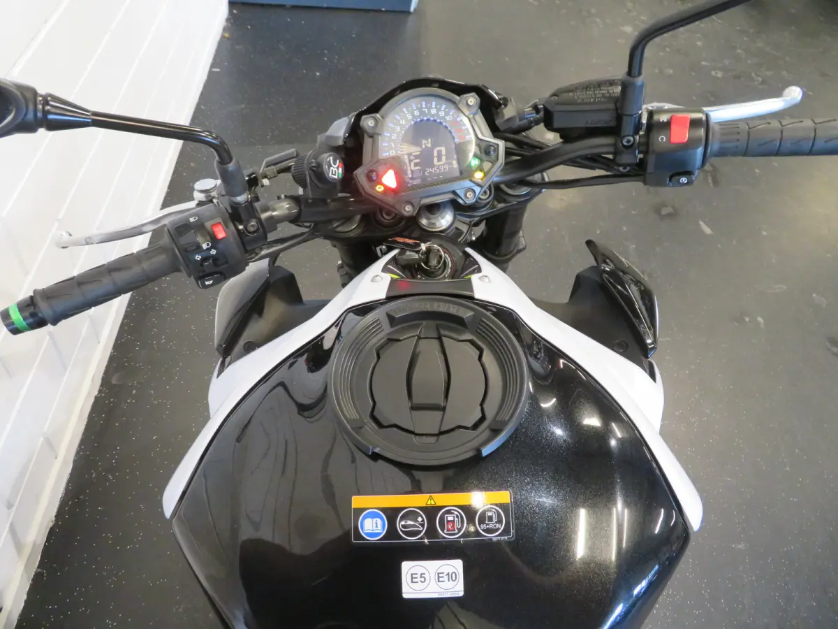 LIMITED EDITION!! Z900