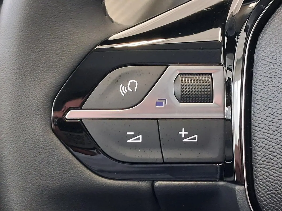 1.2 PureTech 100 Style Apple Carplay/Android Auto (Draadloos) | Parkeersensoren achter | Airco | Cruise Control |