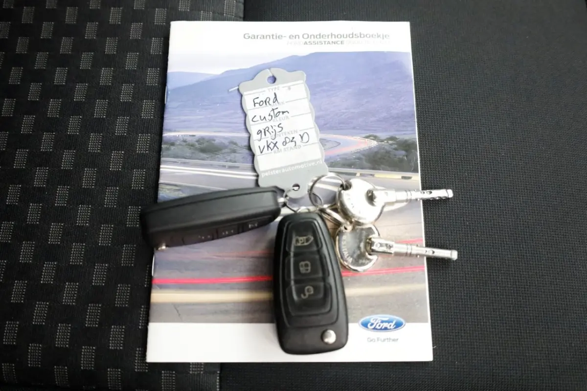 2.0 TDCI 130pk L1H1 Automaat Trend Airco/Navi 06-2021