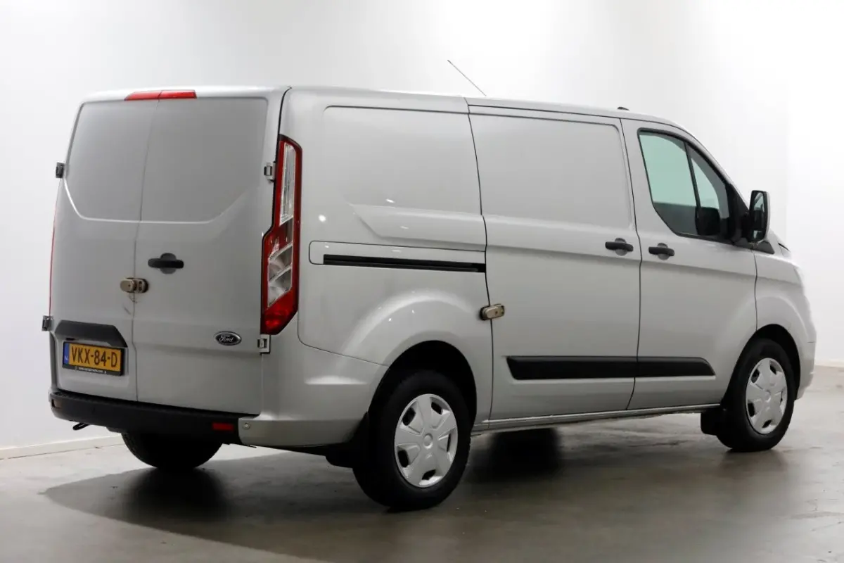 2.0 TDCI 130pk L1H1 Automaat Trend Airco/Navi 06-2021