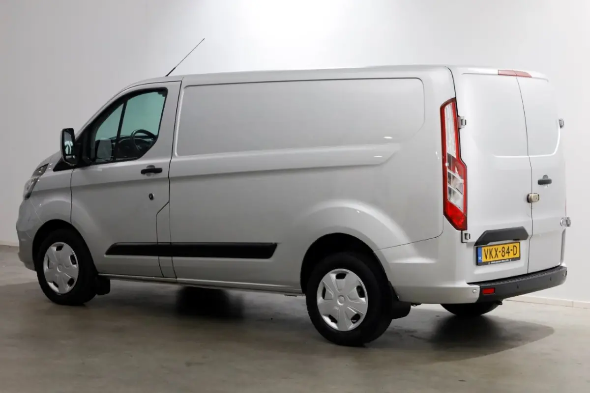 2.0 TDCI 130pk L1H1 Automaat Trend Airco/Navi 06-2021