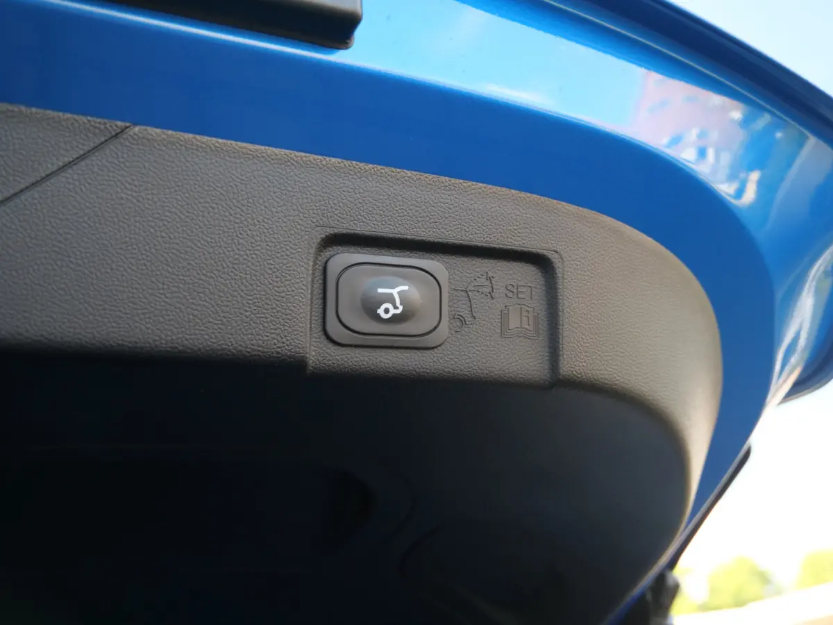 1.0 EcoBoost Mild Hybrid 125 Pk Navi / Camera / DAB / Winterpakket / Apple Carplay