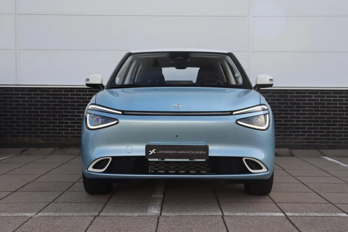 Premium Edition 42 kWh / Nieuw in Almere / 100% Elektrisch / Zeer Compleet