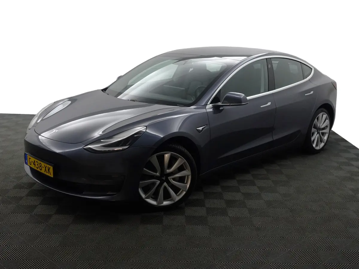 Long Range AWD 75 kWh- NAP 97dkm, Panoramadak, Camera, Autopilot, Xenon Led