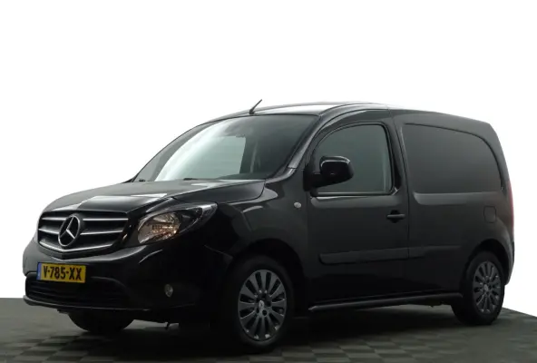 109 CDI BlueEFFICIENCY Ambition- Navigatie, Sidebars, Park Assist, Cruise, Clima