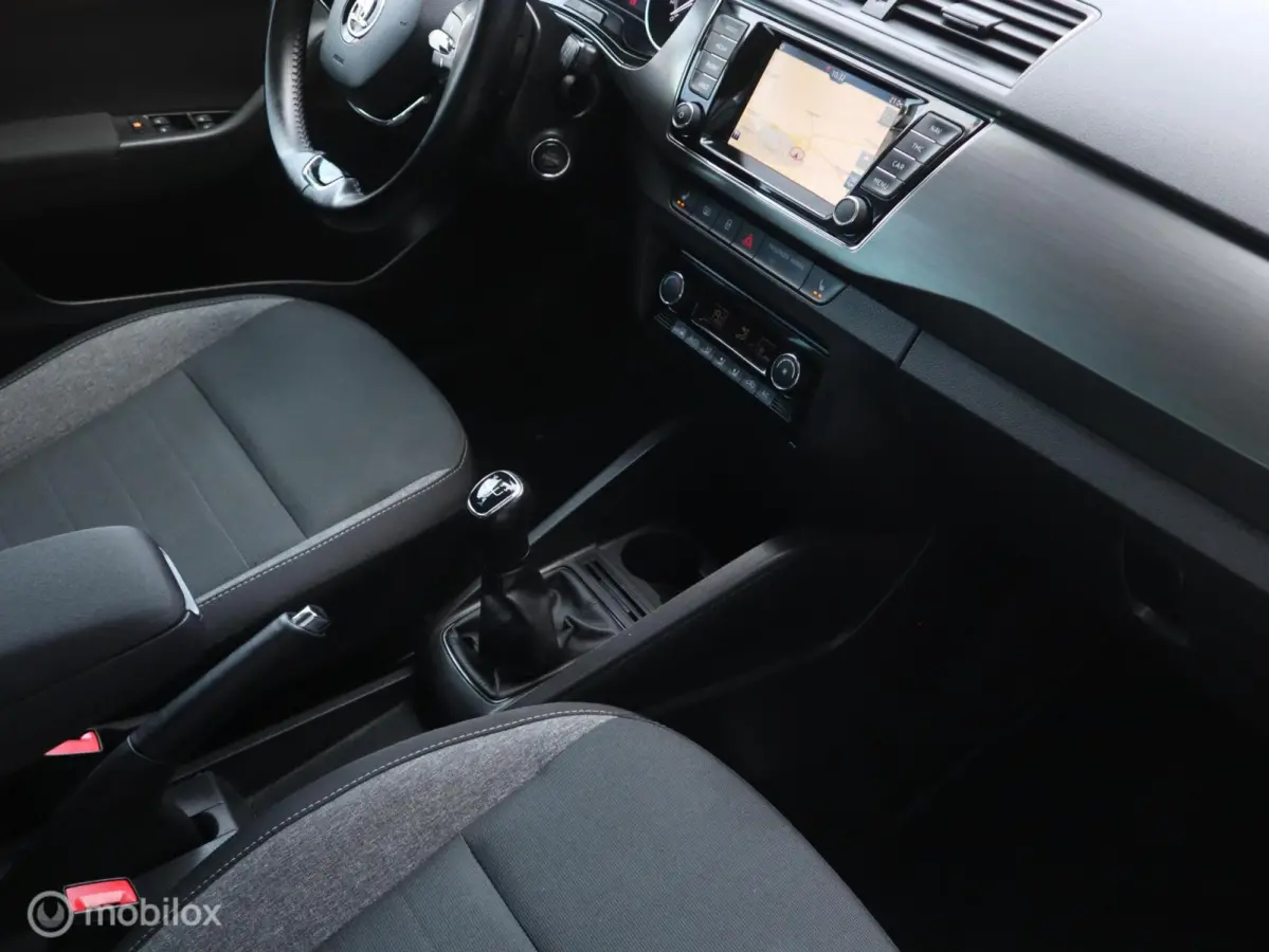 TSI 95 PK B Edition Navigatie|Stoelverw|PDC V+A|Cruise|Carplay|DAB|DonkerGlas|16''LMV