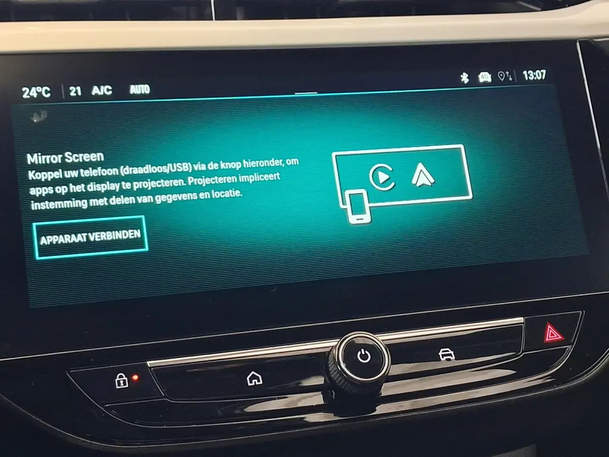 1.2 Turbo Hybrid GS Automaat | Navigatie | Achteruitrijcamera | Stoel/Stuurverwarming | Keyless Entry | Apple Carplay/Android Auto |