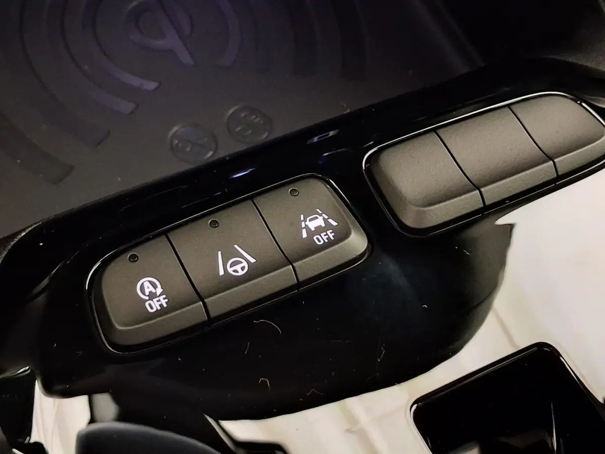 1.2 Turbo Hybrid GS Automaat | Navigatie | Achteruitrijcamera | Stoel/Stuurverwarming | Keyless Entry | Apple Carplay/Android Auto |