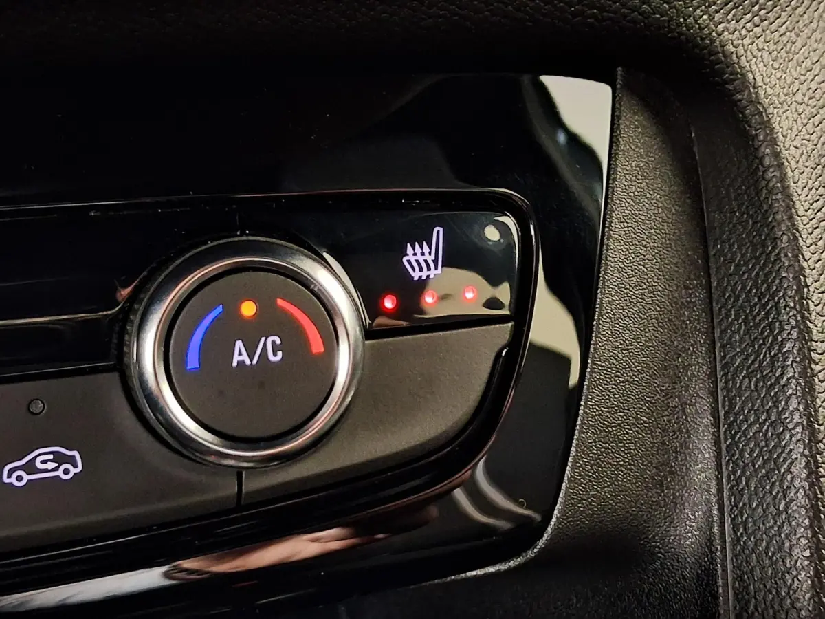 1.2 Turbo Hybrid GS Automaat | Navigatie | Achteruitrijcamera | Stoel/Stuurverwarming | Keyless Entry | Apple Carplay/Android Auto |