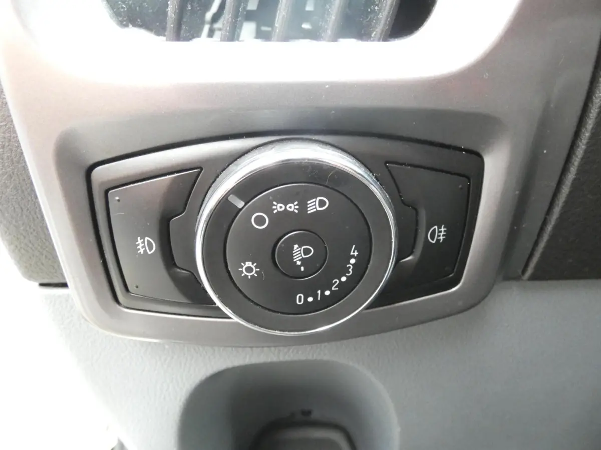 270 2.2 TDCI L1H1 Rolstoelbus | 4-PERSOONS | AIRCO!!!