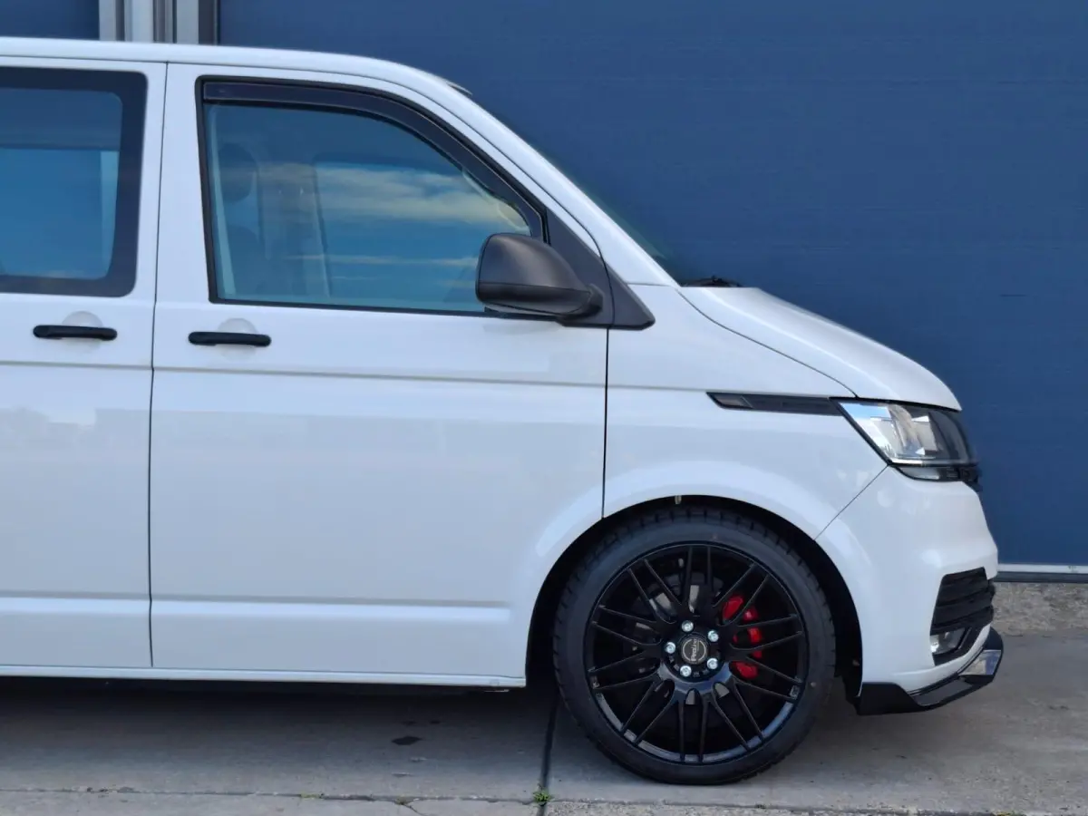 2.0 TDI L2H1 30 DC VERLAAGD / SPOILERS IN KLEUR / AIRCO / CRUISE /  DUBBEL CABINE