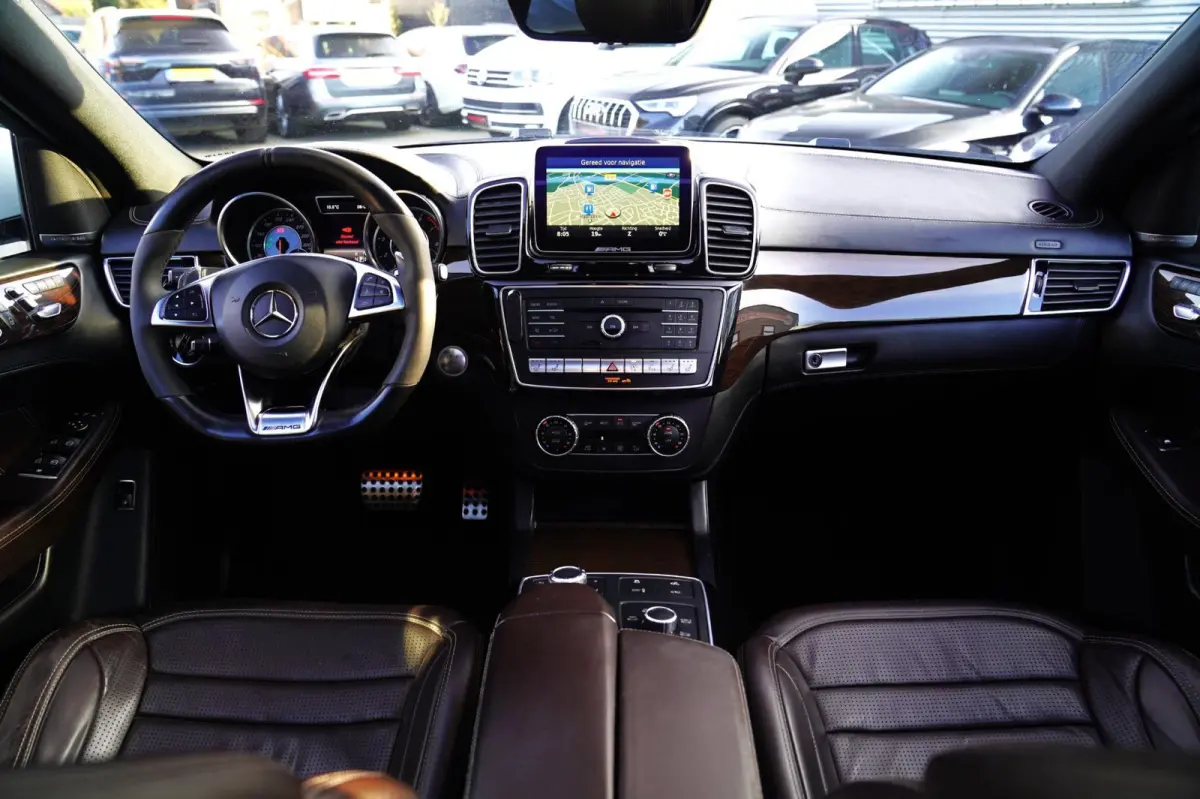 AMG 63 4MATIC | Massage | 360 Camera | Luchtvering | Harman/Kardon