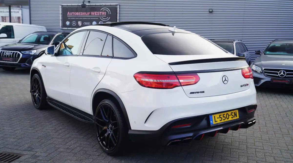 AMG 63 4MATIC | Massage | 360 Camera | Luchtvering | Harman/Kardon
