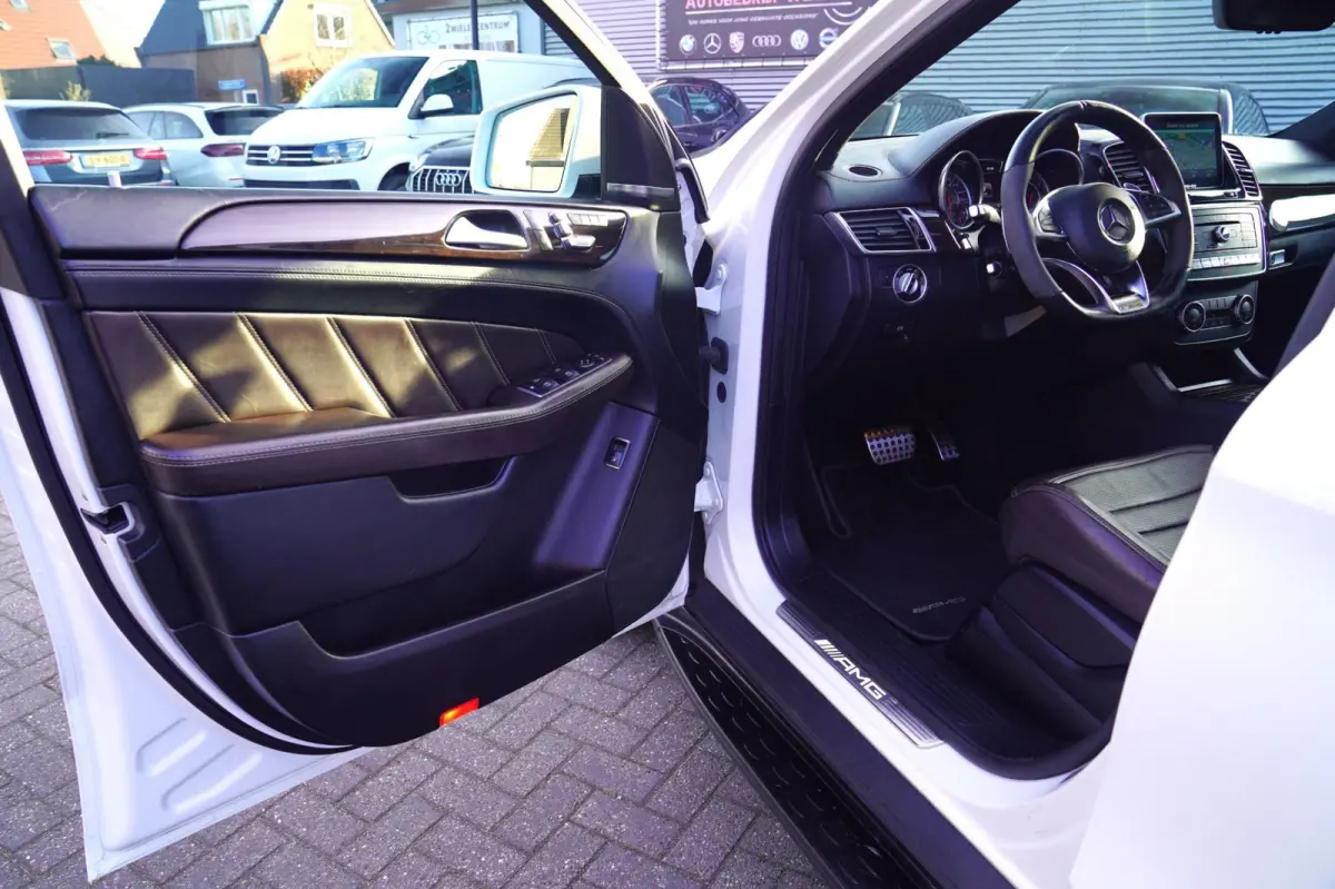 AMG 63 4MATIC | Massage | 360 Camera | Luchtvering | Harman/Kardon