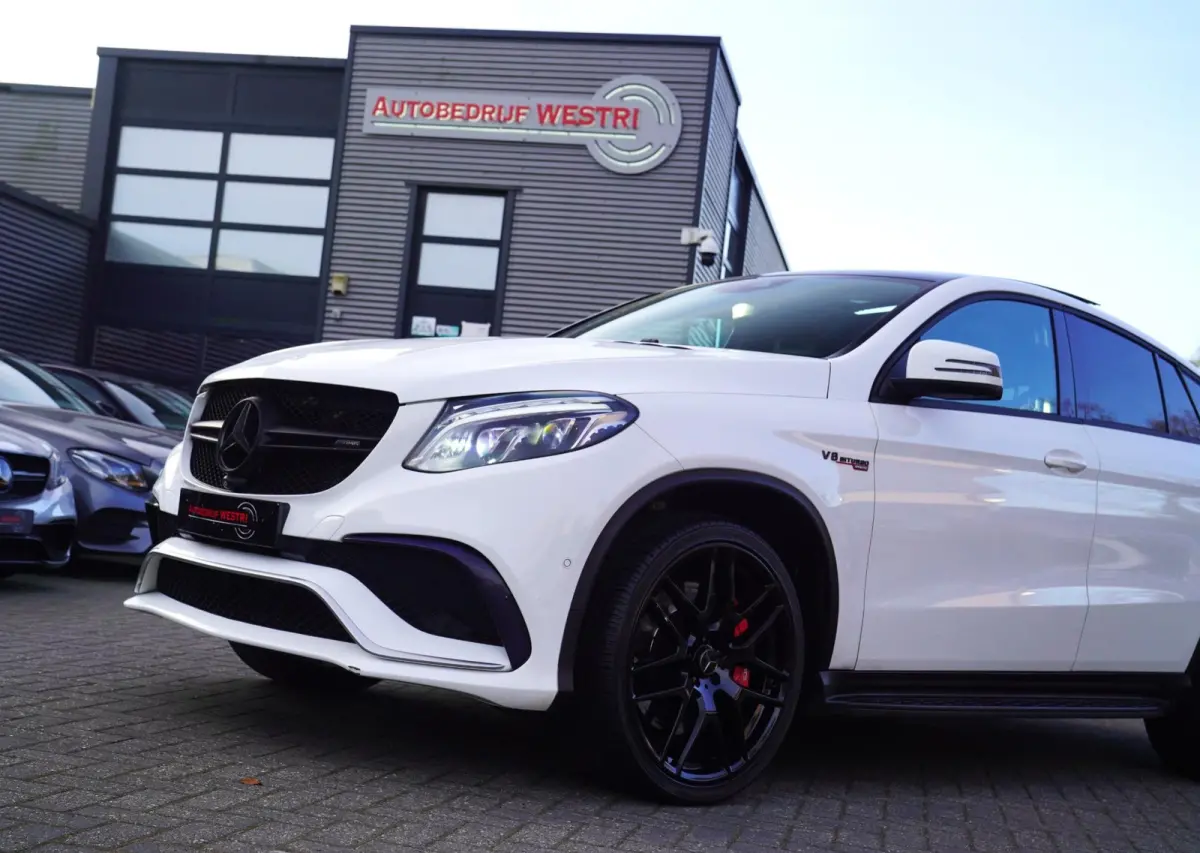 AMG 63 4MATIC | Massage | 360 Camera | Luchtvering | Harman/Kardon