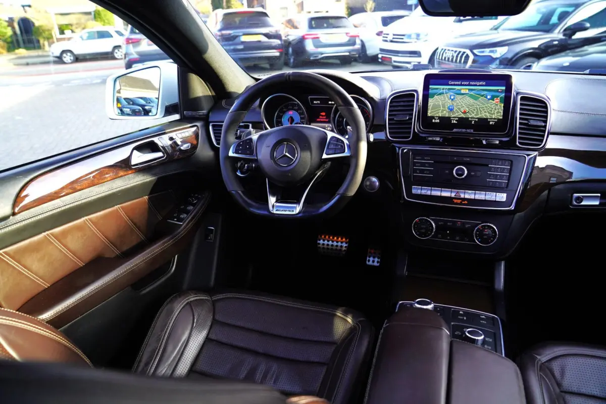 AMG 63 4MATIC | Massage | 360 Camera | Luchtvering | Harman/Kardon