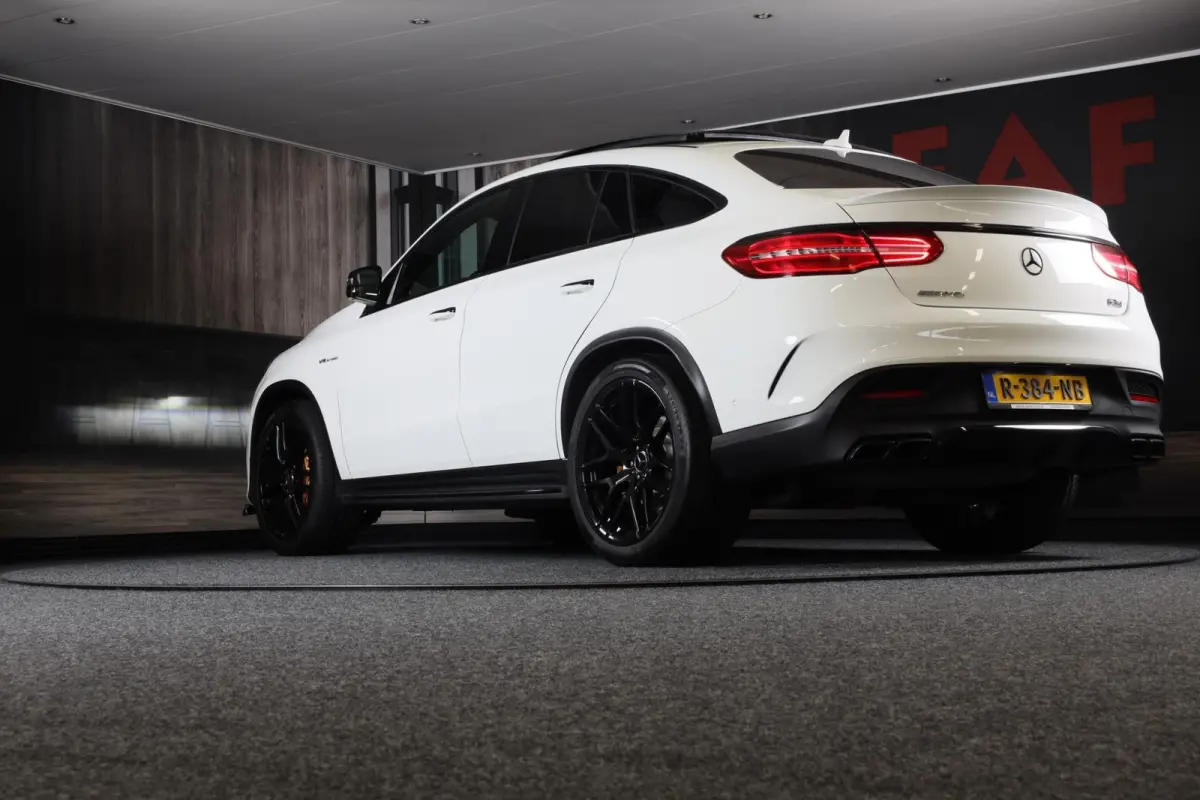 AMG 63 S 4MATIC / Acc / Memory / Open Panoramadak / HK / Leder / 360 Camera / Led / Pdc / 22 Inch