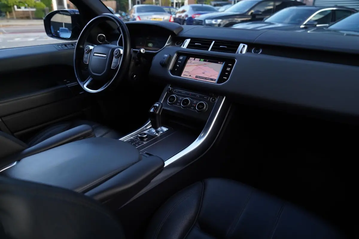 5.0 V8 Supercharged HSE Dynamic | Luxe Leder | Trekhaak | LED verlichting | 510 PK | 100% onderhouden