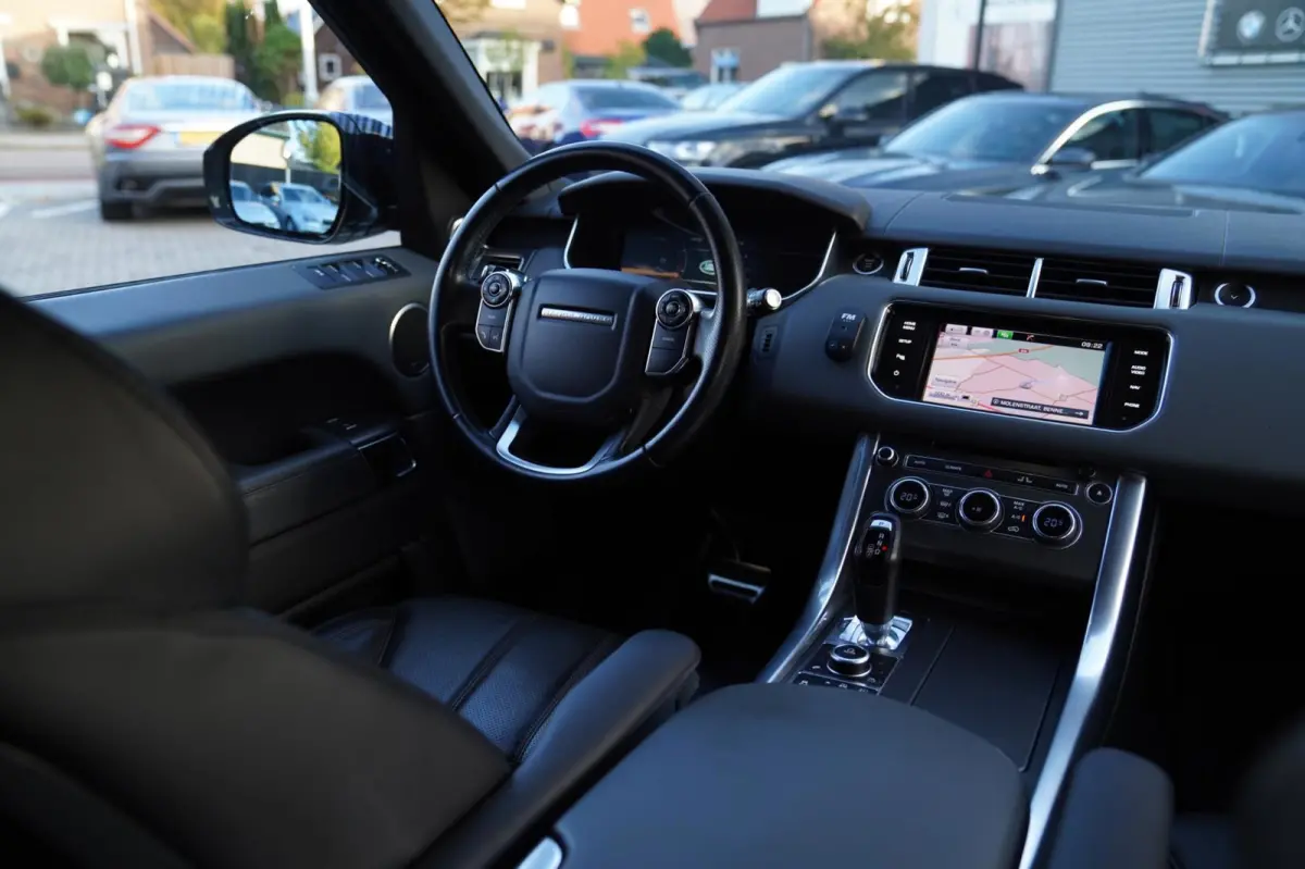 5.0 V8 Supercharged HSE Dynamic | Luxe Leder | Trekhaak | LED verlichting | 510 PK | 100% onderhouden