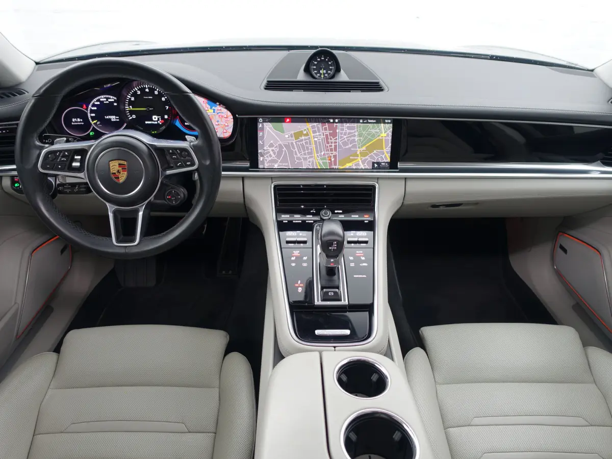 2.9 4 E-Hybrid Sport Design Aut- Keramisch, Stoelventilatie, Bose Audio, Sport Chrono, Sportuitlaat+