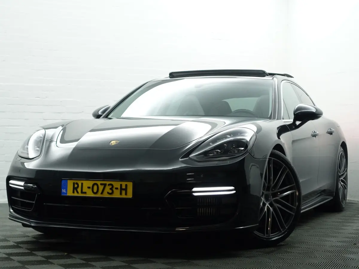 2.9 4 E-Hybrid Sport Design Aut- Keramisch, Stoelventilatie, Bose Audio, Sport Chrono, Sportuitlaat+
