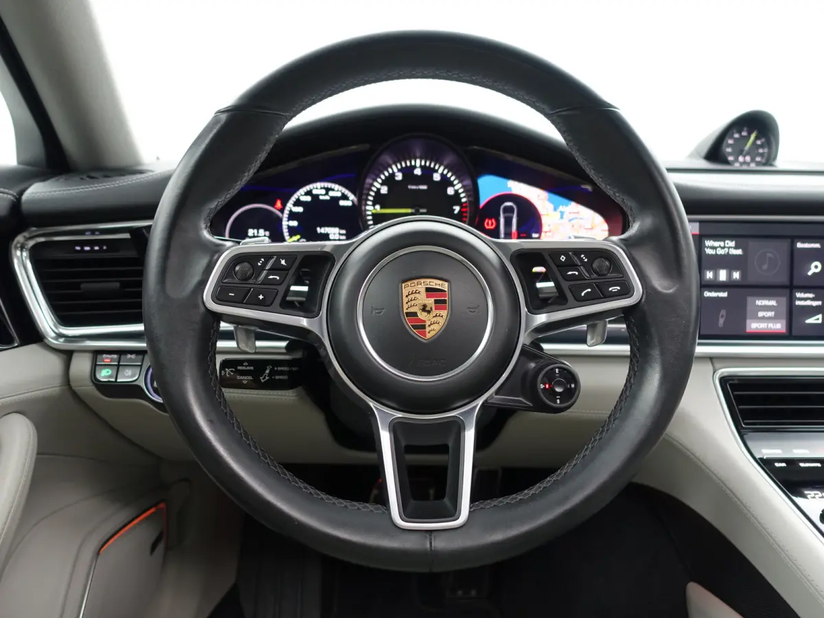 2.9 4 E-Hybrid Sport Design Aut- Keramisch, Stoelventilatie, Bose Audio, Sport Chrono, Sportuitlaat+