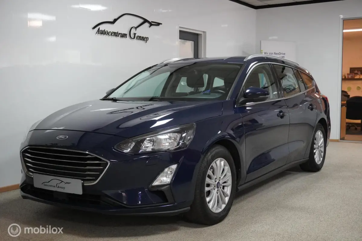 1.0 EcoBoost Titanium Business