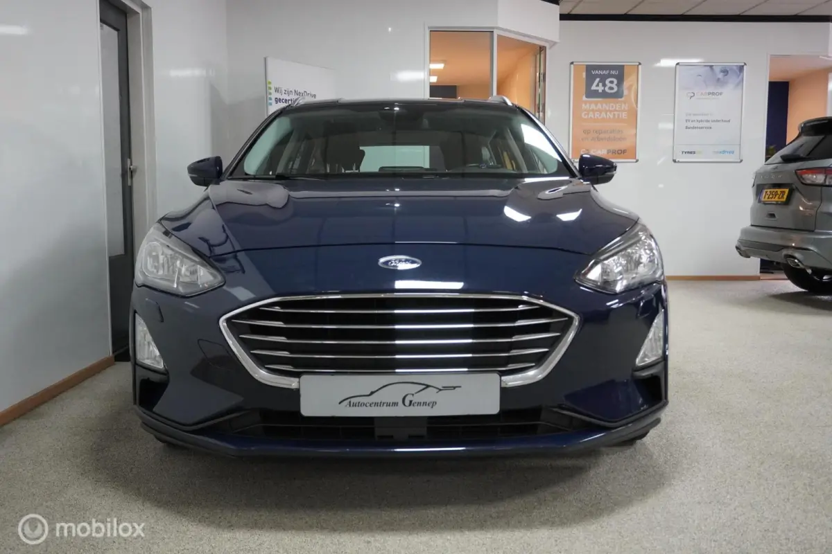 1.0 EcoBoost Titanium Business