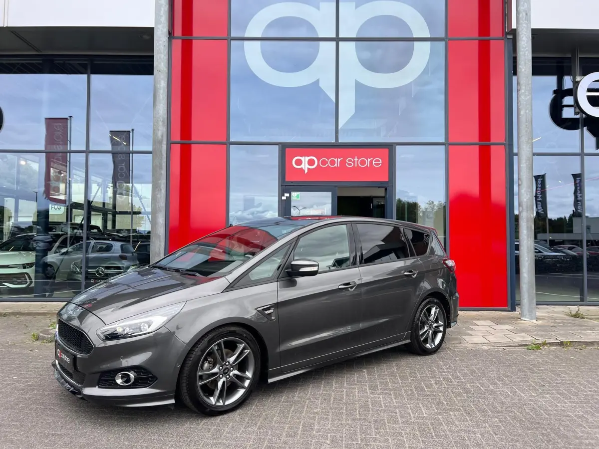 Ford S-MAX 2018 Benzine Automatisch leasen