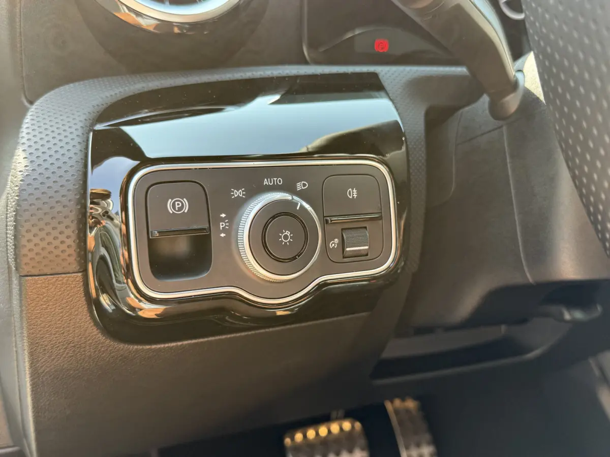 250 e AMG Parelmoer Camera | Widescreen