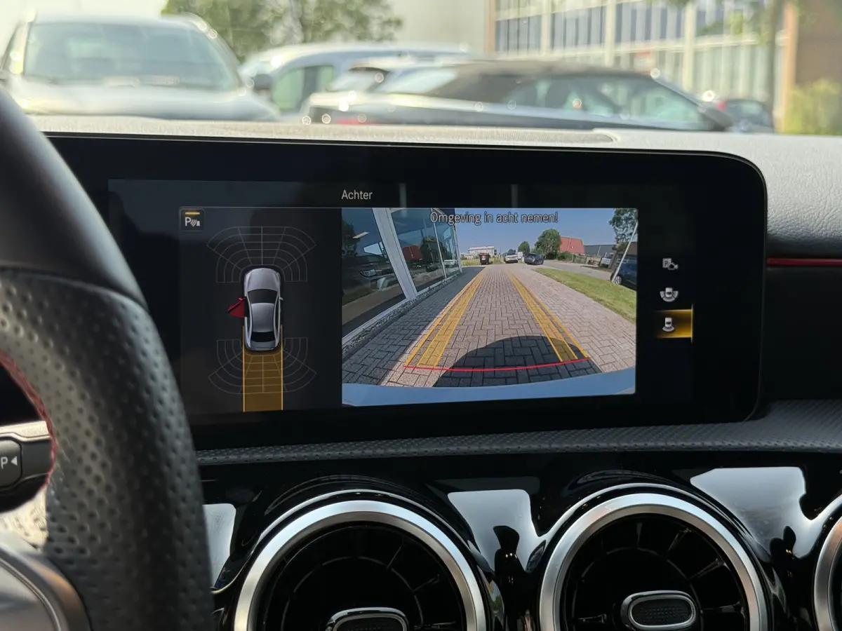 250 e AMG Parelmoer Camera | Widescreen