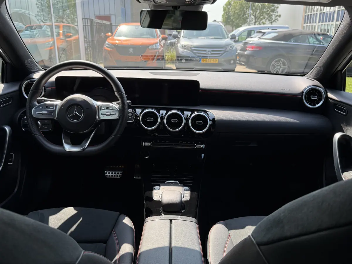 250 e AMG Parelmoer Camera | Widescreen