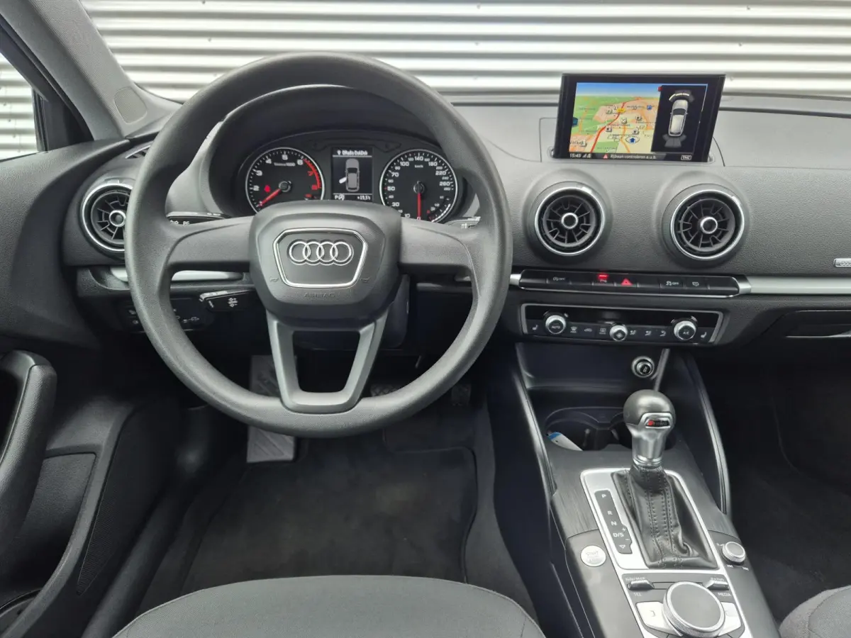 30 TFSI Automaat,Cruisecontrol,Navigatie,parkeersensoren,clima,lm velgen,