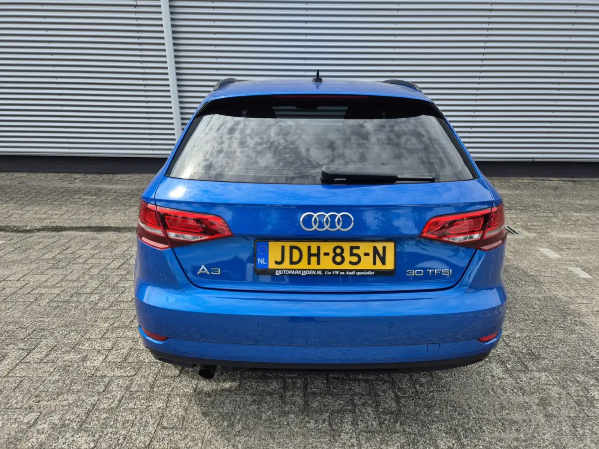 30 TFSI Automaat,Cruisecontrol,Navigatie,parkeersensoren,clima,lm velgen,