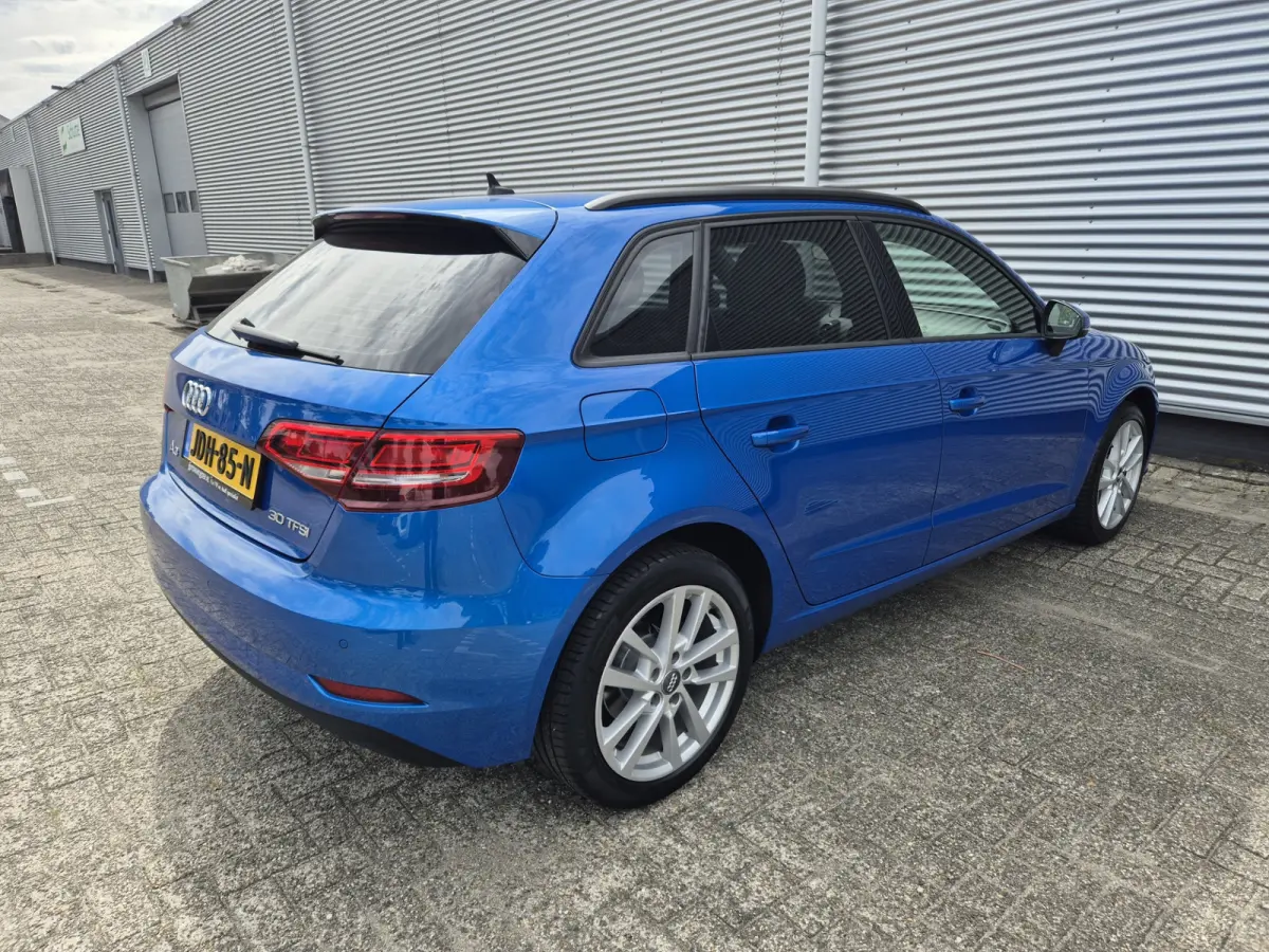 30 TFSI Automaat,Cruisecontrol,Navigatie,parkeersensoren,clima,lm velgen,