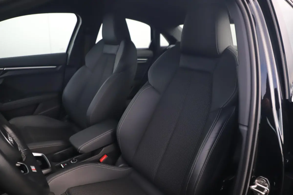 30 TFSI S Line Sport edition Automaat Virtual Cockpit LED Matrix S Sportstoelen Half Leder Navigatie Clima Cruise Lane Assist Parkeersensor