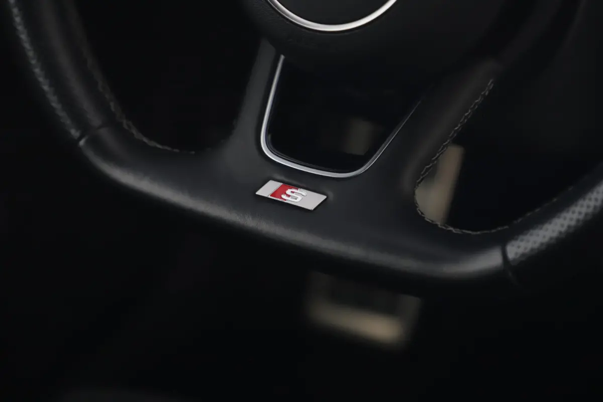 30 TFSI S Line Sport edition Automaat Virtual Cockpit LED Matrix S Sportstoelen Half Leder Navigatie Clima Cruise Lane Assist Parkeersensor