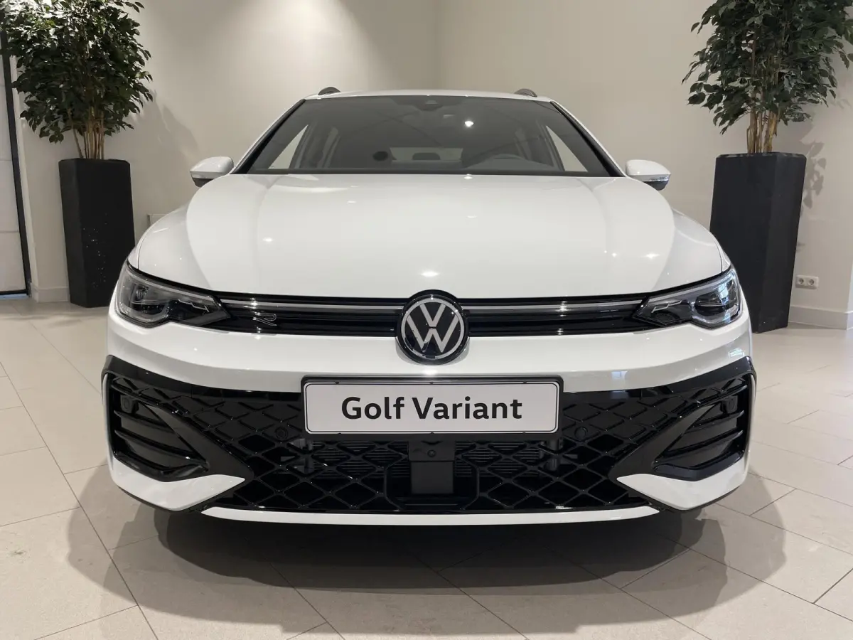 1.5 eTSI R-Line Edition 116 PK | Automaat | Apple Carplay | 360 Camera | Stoelverwarming | Keyless | Stuurwielverwarming | Elektrische Achterklep | Parkeersensoren | Adaptive Cruise Control 