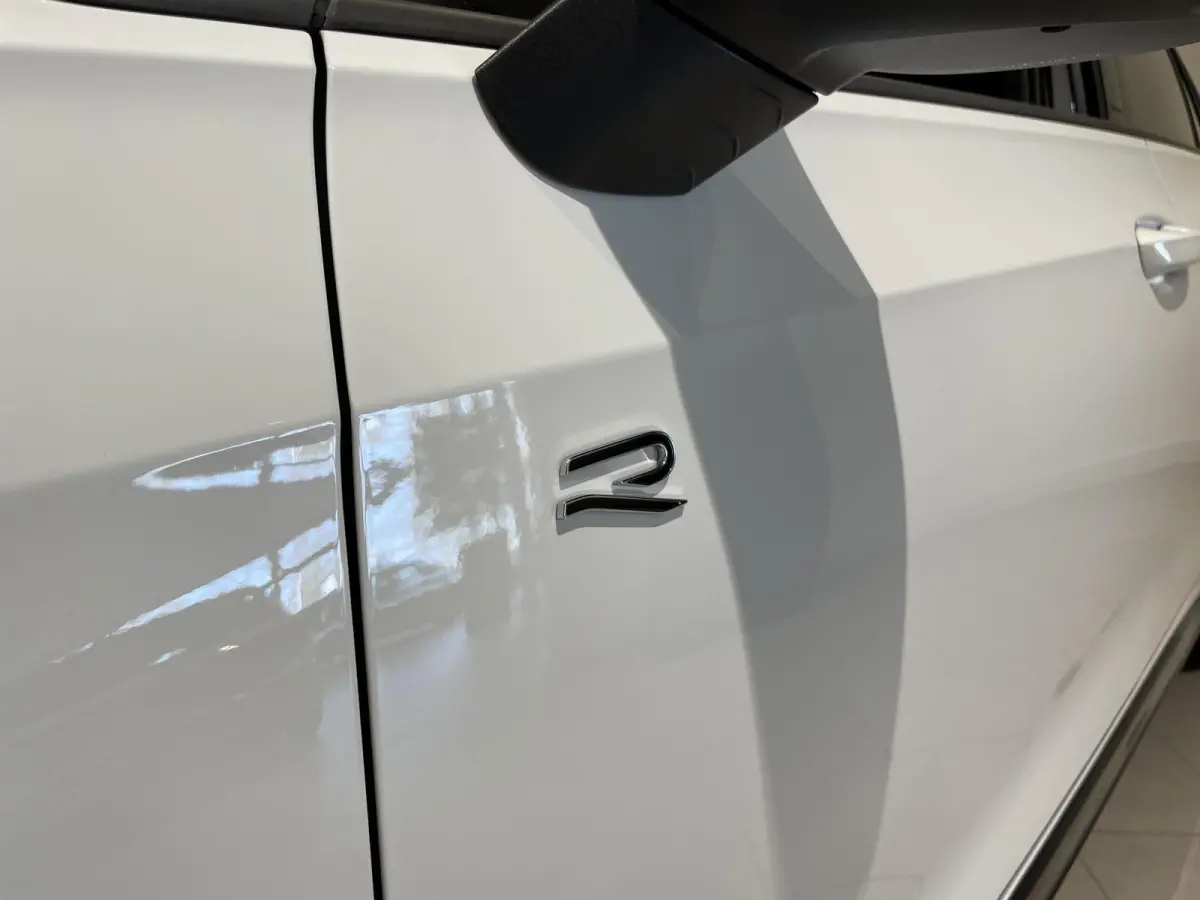 1.5 eTSI R-Line Edition 116 PK | Automaat | Apple Carplay | 360 Camera | Stoelverwarming | Keyless | Stuurwielverwarming | Elektrische Achterklep | Parkeersensoren | Adaptive Cruise Control 
