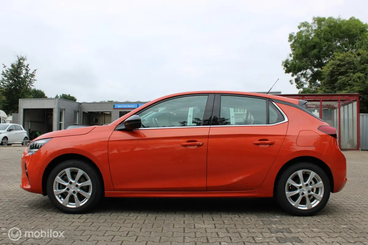 1.2 Elegance, Apple Carplay/Android Auto, LED koplampen, Airco, Cruise control
