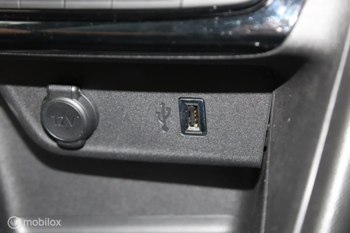 1.2 Elegance, Apple Carplay/Android Auto, LED koplampen, Airco, Cruise control