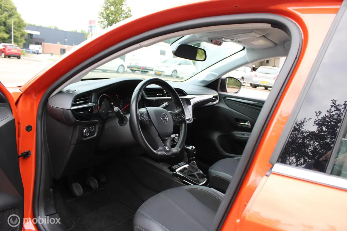 1.2 Elegance, Apple Carplay/Android Auto, LED koplampen, Airco, Cruise control