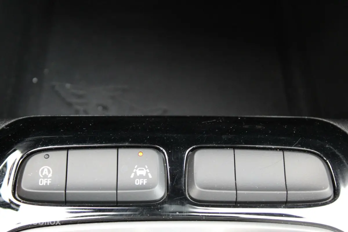 1.2 Elegance, Apple Carplay/Android Auto, LED koplampen, Airco, Cruise control