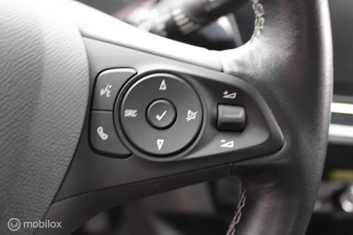 1.2 Elegance, Apple Carplay/Android Auto, LED koplampen, Airco, Cruise control