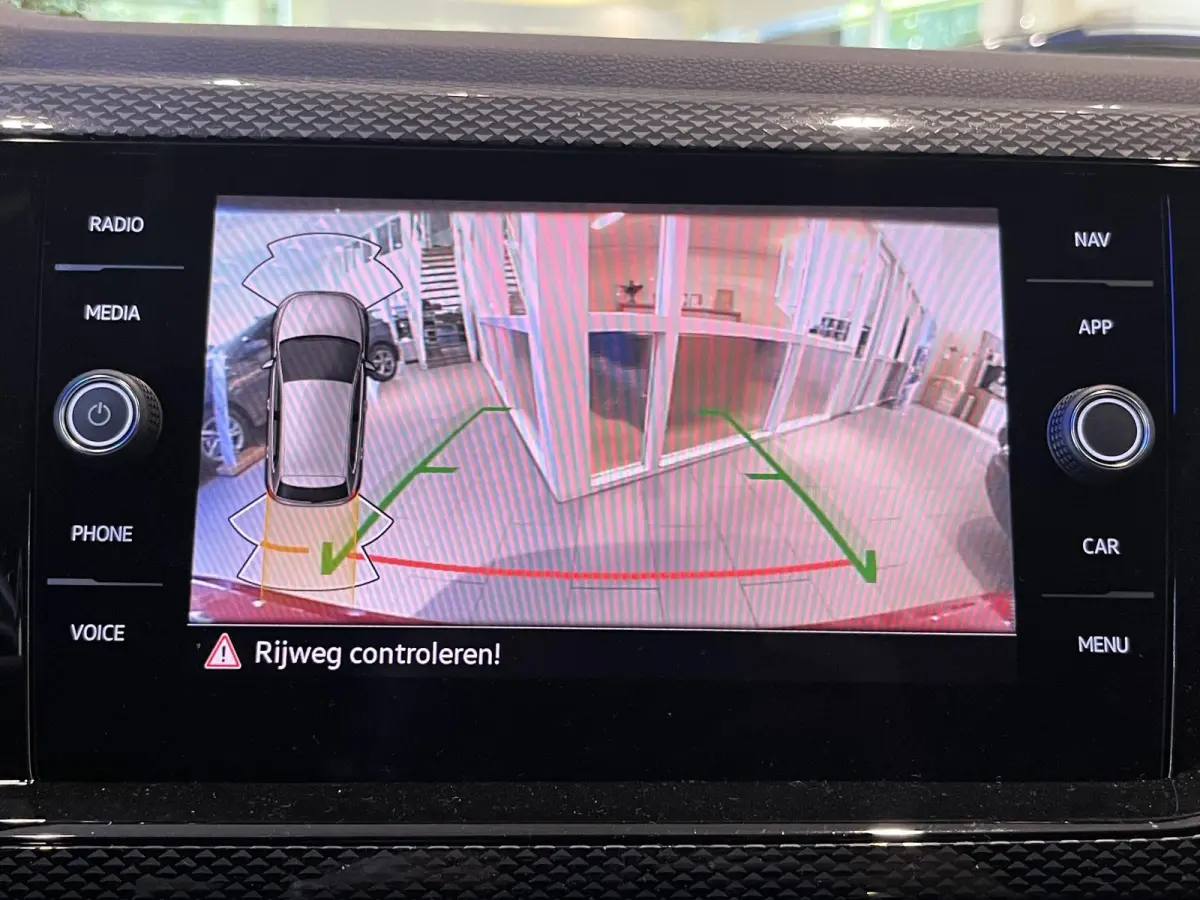 1.0 TSI Life Edition | Automaat | Navigatie | Stoelverwarming | Parkeersensoren | Achteruitrij camera | Digitale cockpit |