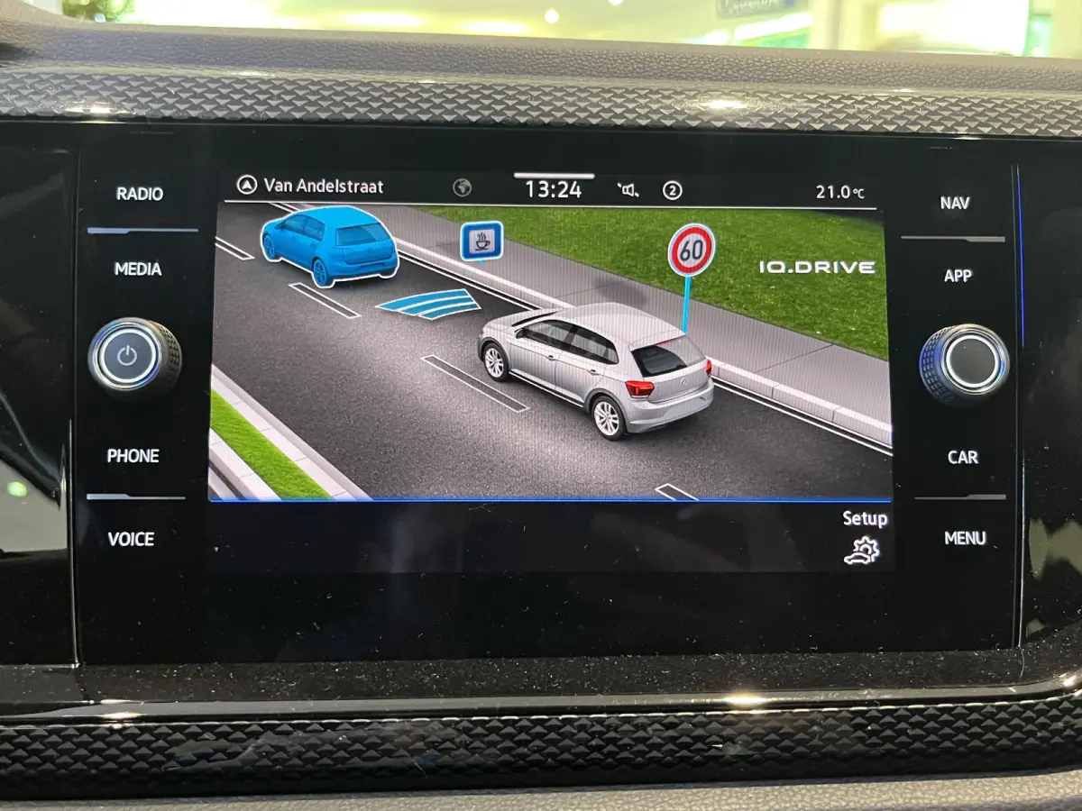 1.0 TSI Life Edition | Automaat | Navigatie | Stoelverwarming | Parkeersensoren | Achteruitrij camera | Digitale cockpit |