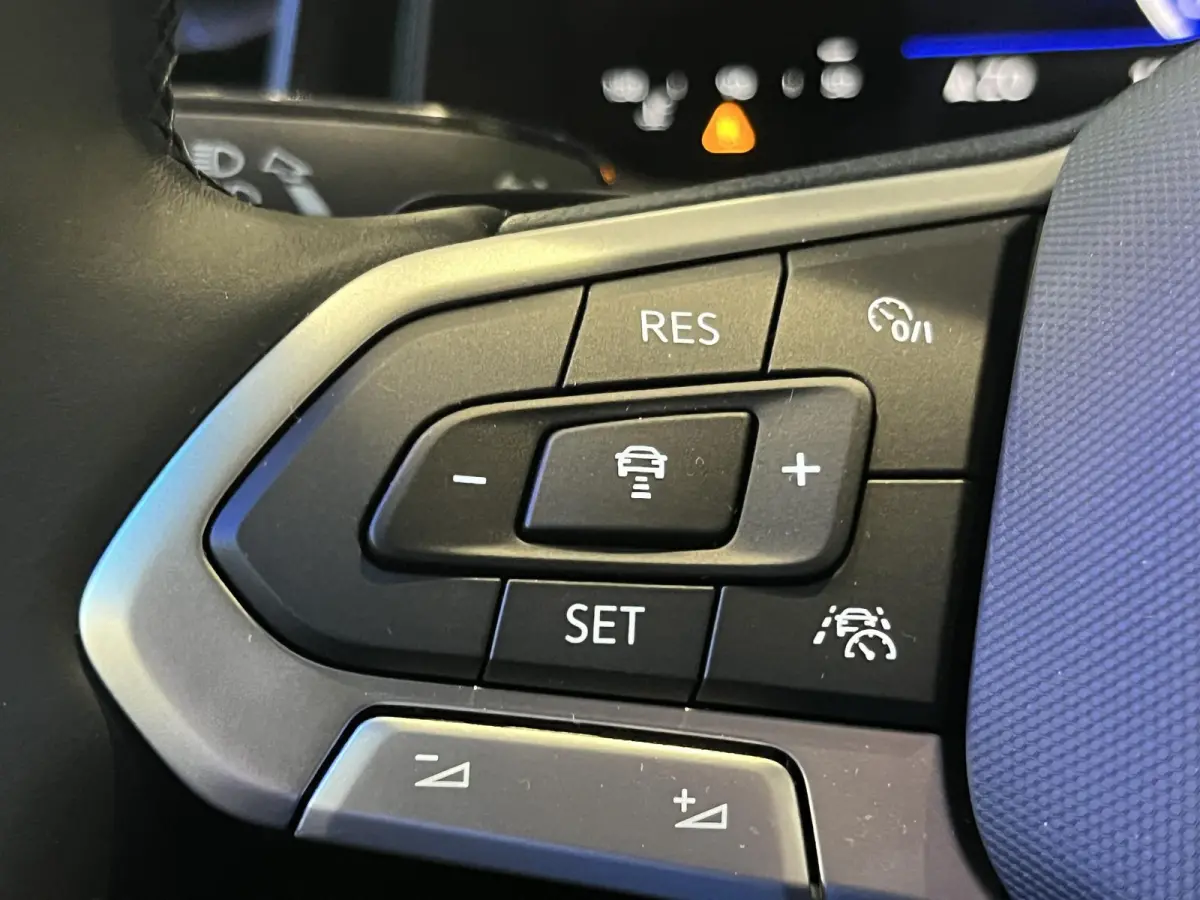 1.0 TSI Life Edition | Automaat | Navigatie | Stoelverwarming | Parkeersensoren | Achteruitrij camera | Digitale cockpit |