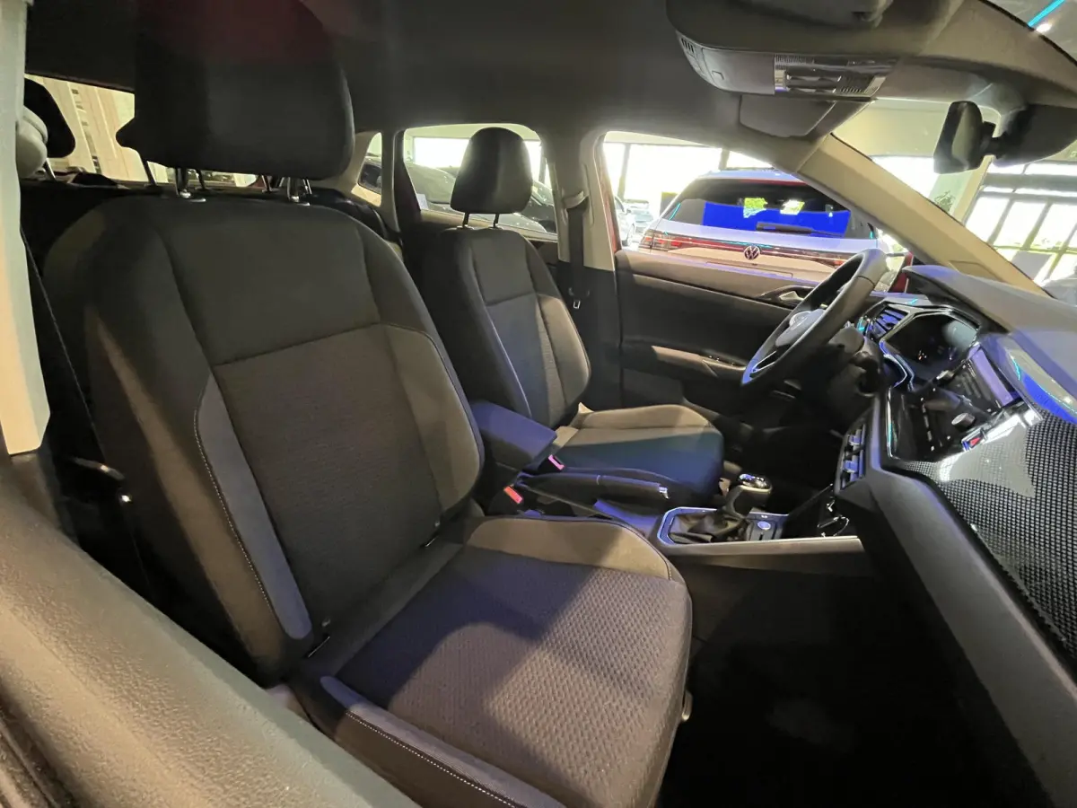 1.0 TSI Life Edition | Automaat | Navigatie | Stoelverwarming | Parkeersensoren | Achteruitrij camera | Digitale cockpit |