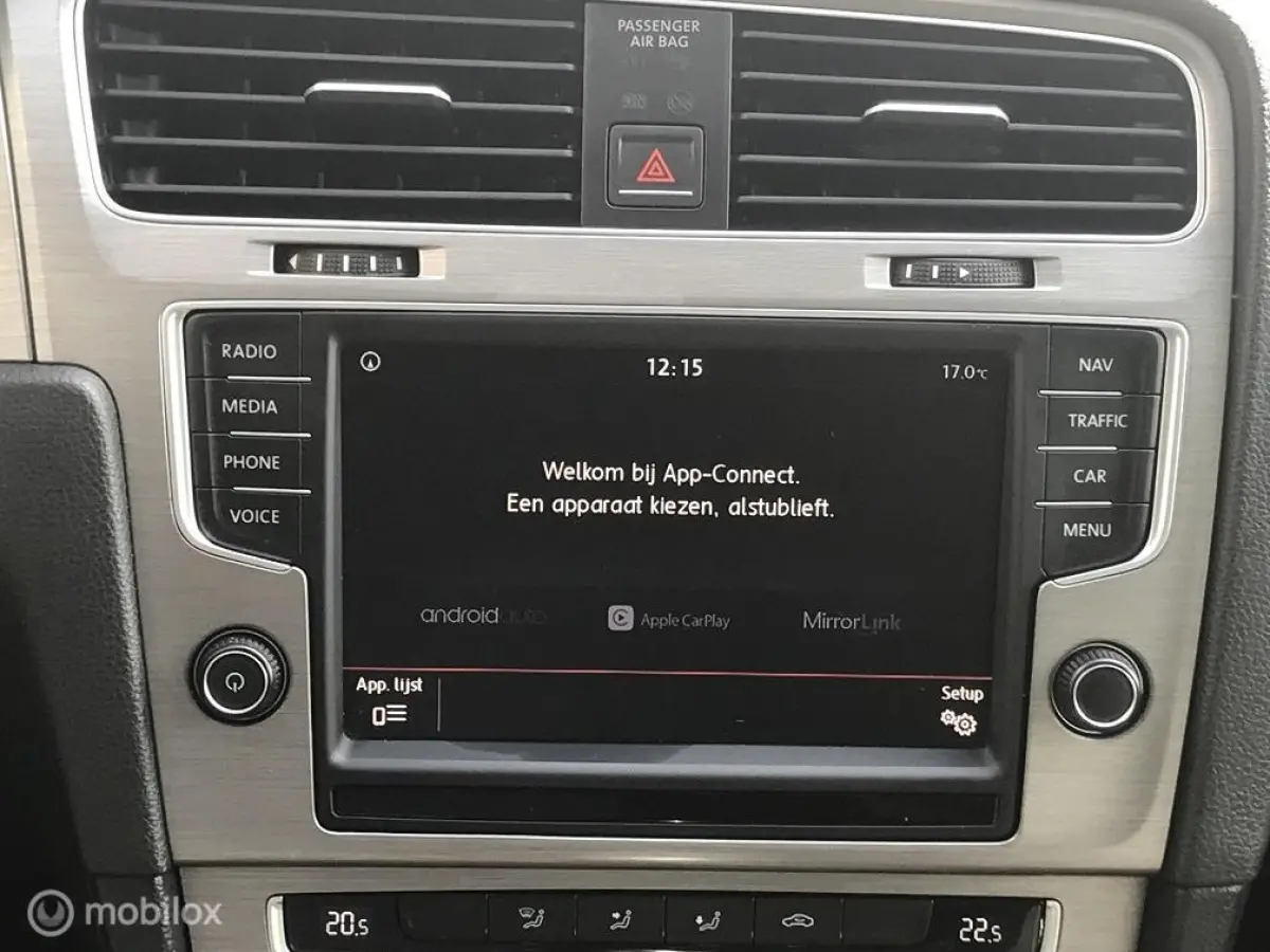 1.0 TSI Connected Series + Carplay