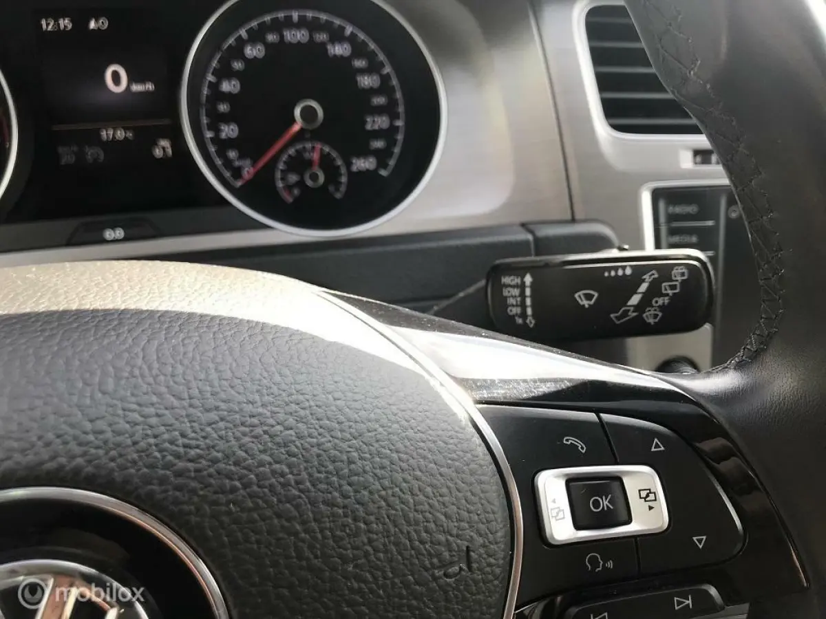 1.0 TSI Connected Series + Carplay